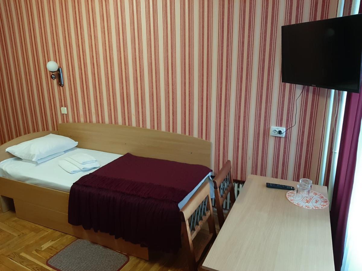 Tourist Hotel Κχαρκίβ Εξωτερικό φωτογραφία