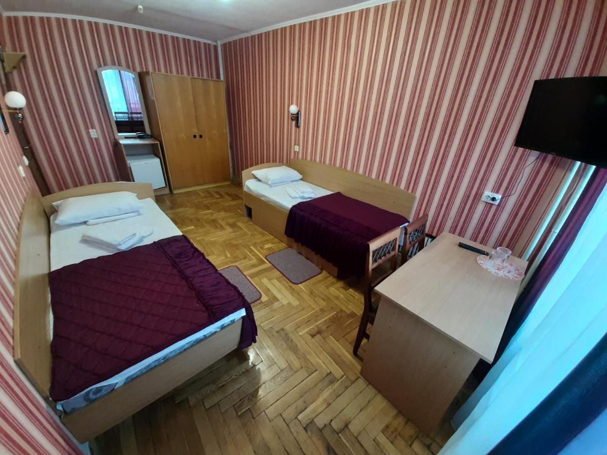 Tourist Hotel Κχαρκίβ Εξωτερικό φωτογραφία